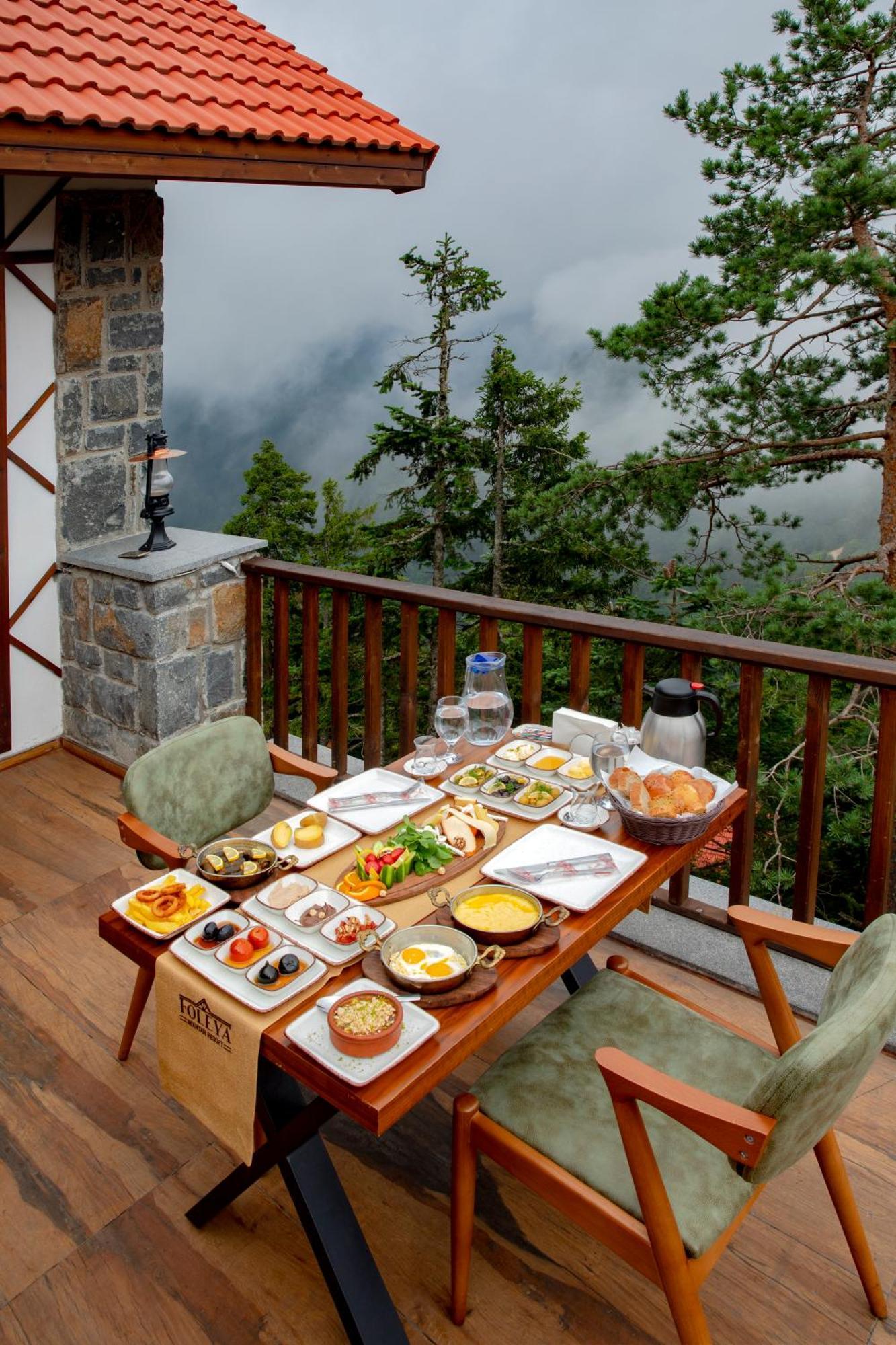 Foleya Mountain Resort Hotel & Villas ทรับซอน ภายนอก รูปภาพ